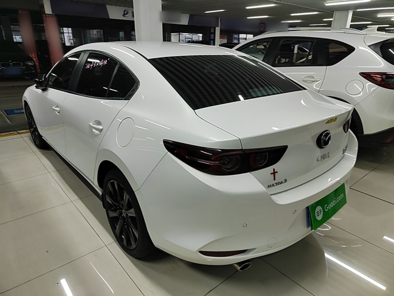 3 Axela 2023 2.0L AT photo 4