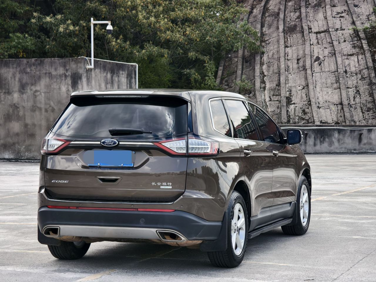 Edge 2018 EcoBoost 245 RWD 5-Seater China V photo 4