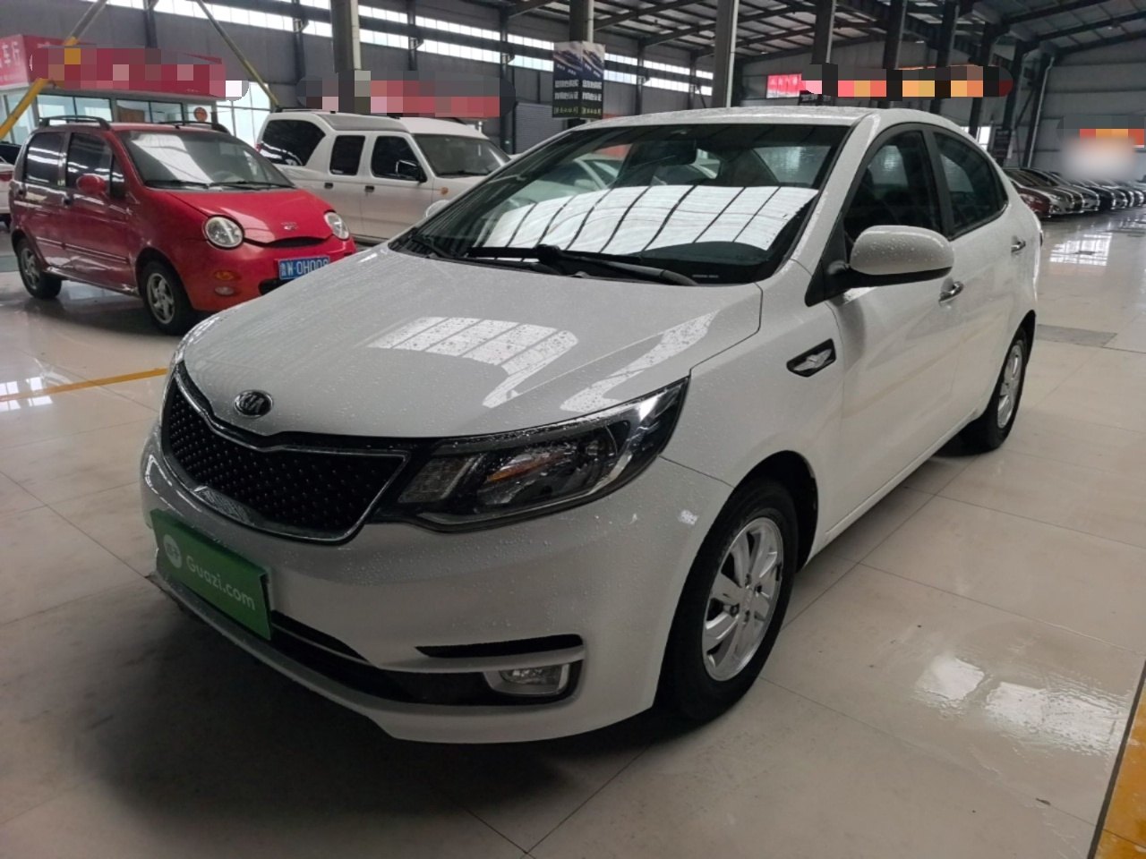 K2 2015 Sedan 1.4L MT GLS