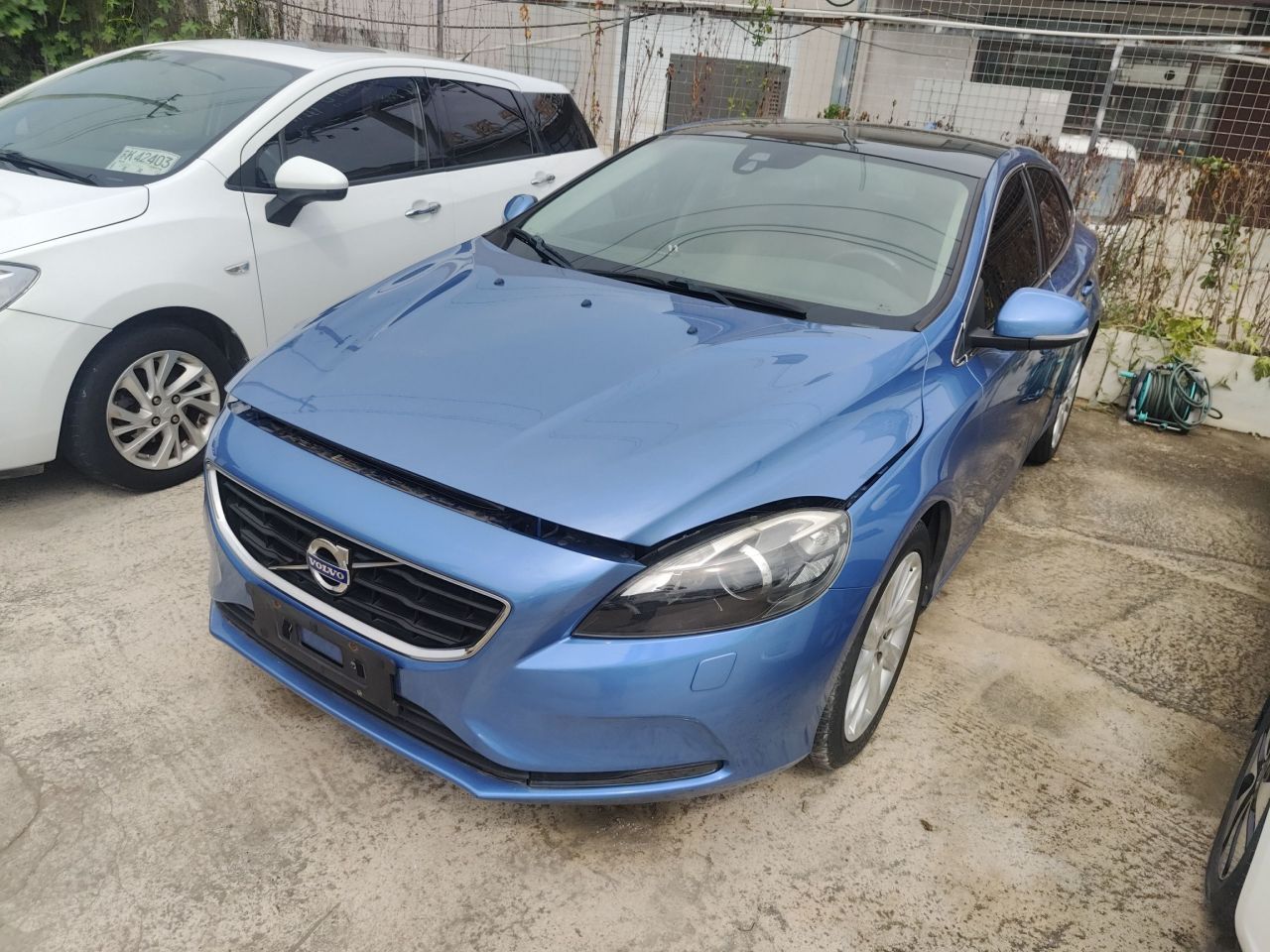 V40 2016 T3