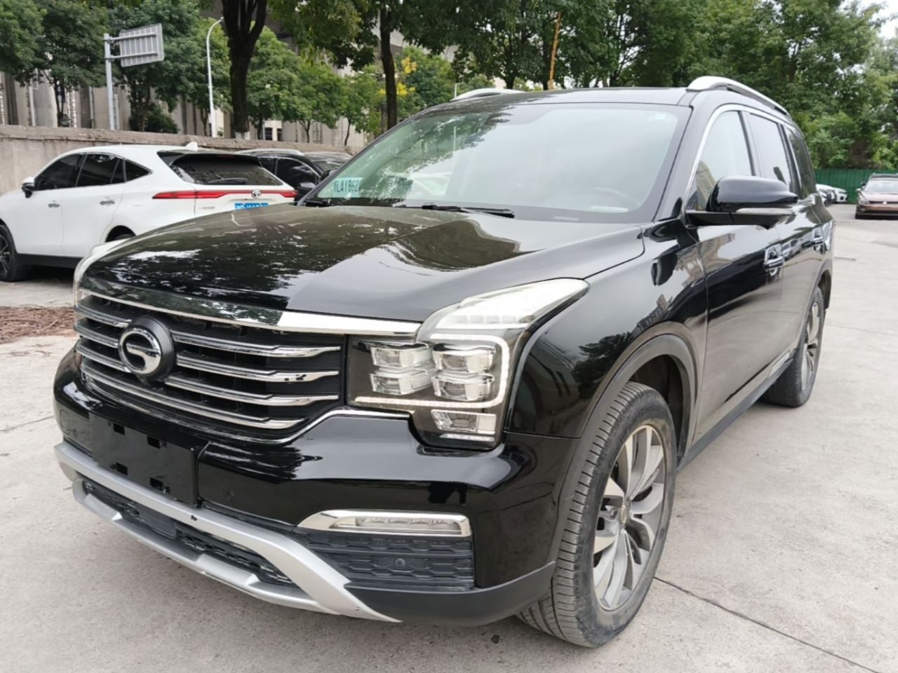 GAC Trumpchi GS8 2017 320T AWD Luxury Connected 7-Seater
