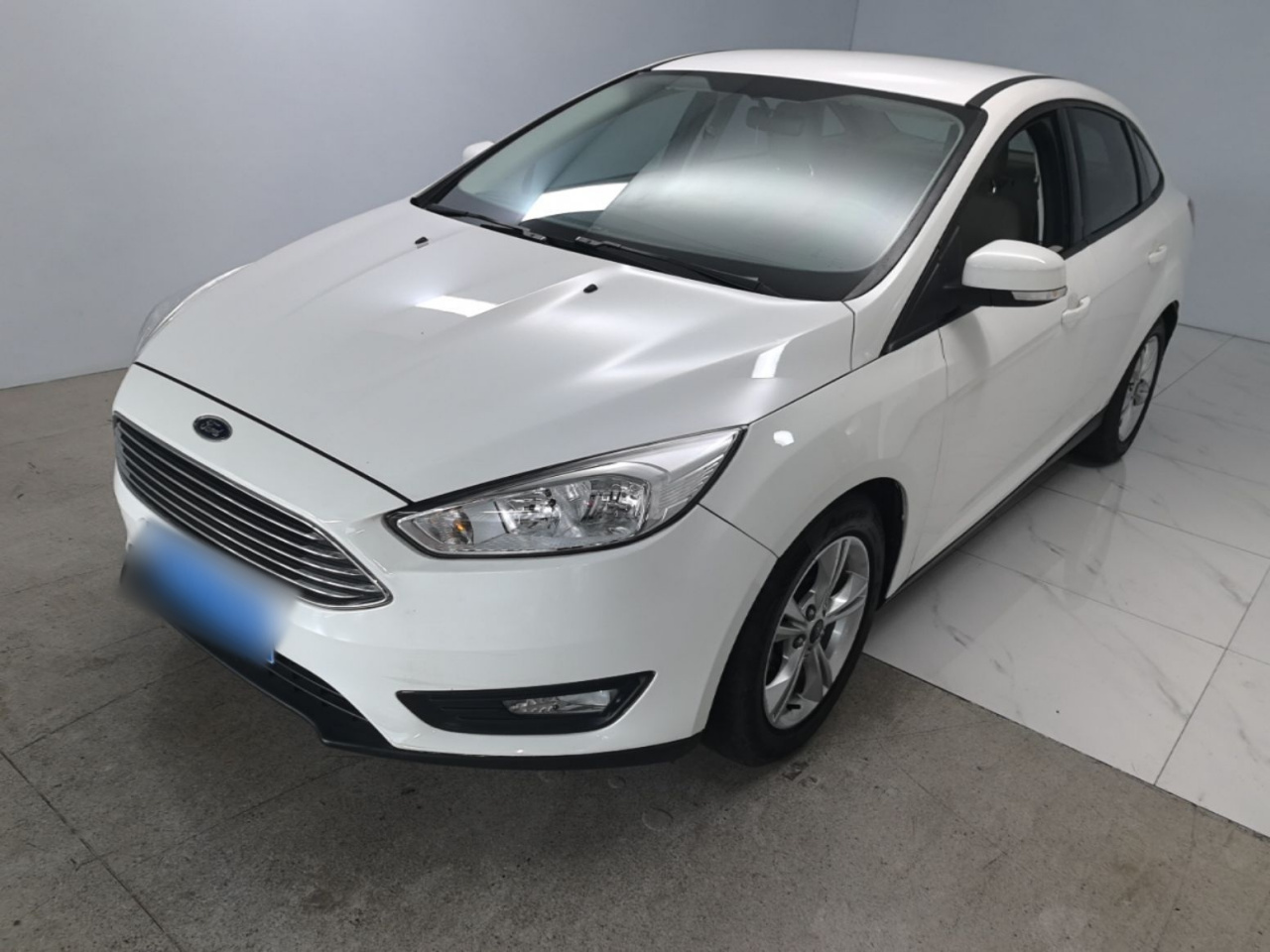 Focus 2015 Sedan 1.6L AT Comfort