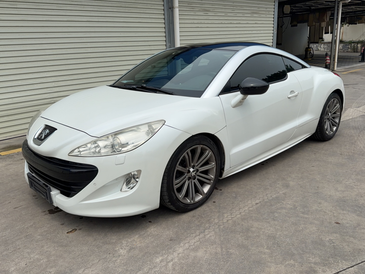 RCZ 2011 1.6T Fashion