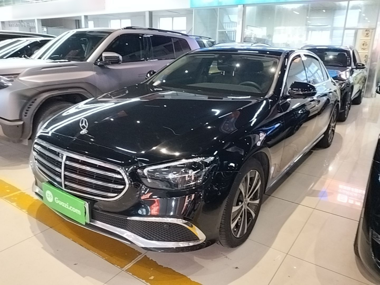 E-Class EV 2023 E 350 e L PHEV