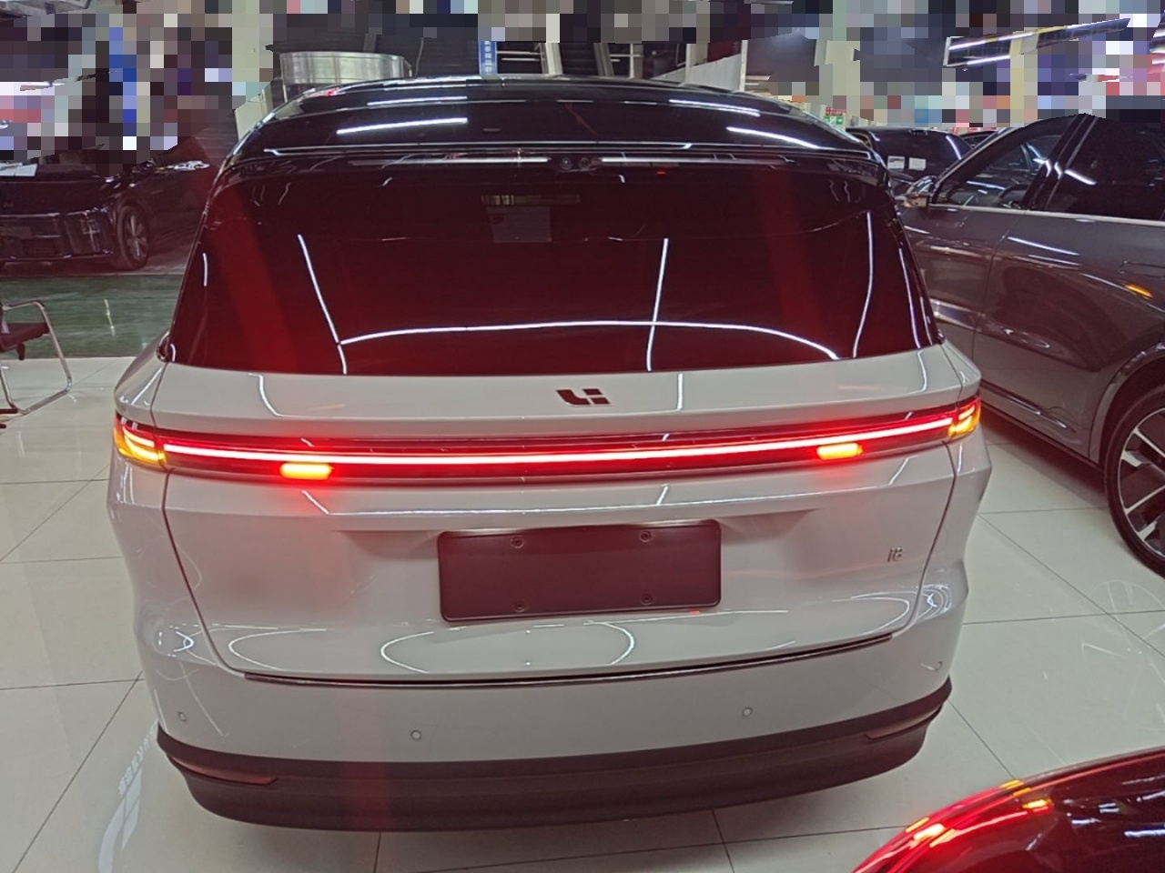 Li Auto i8 2025 Standard photo 5