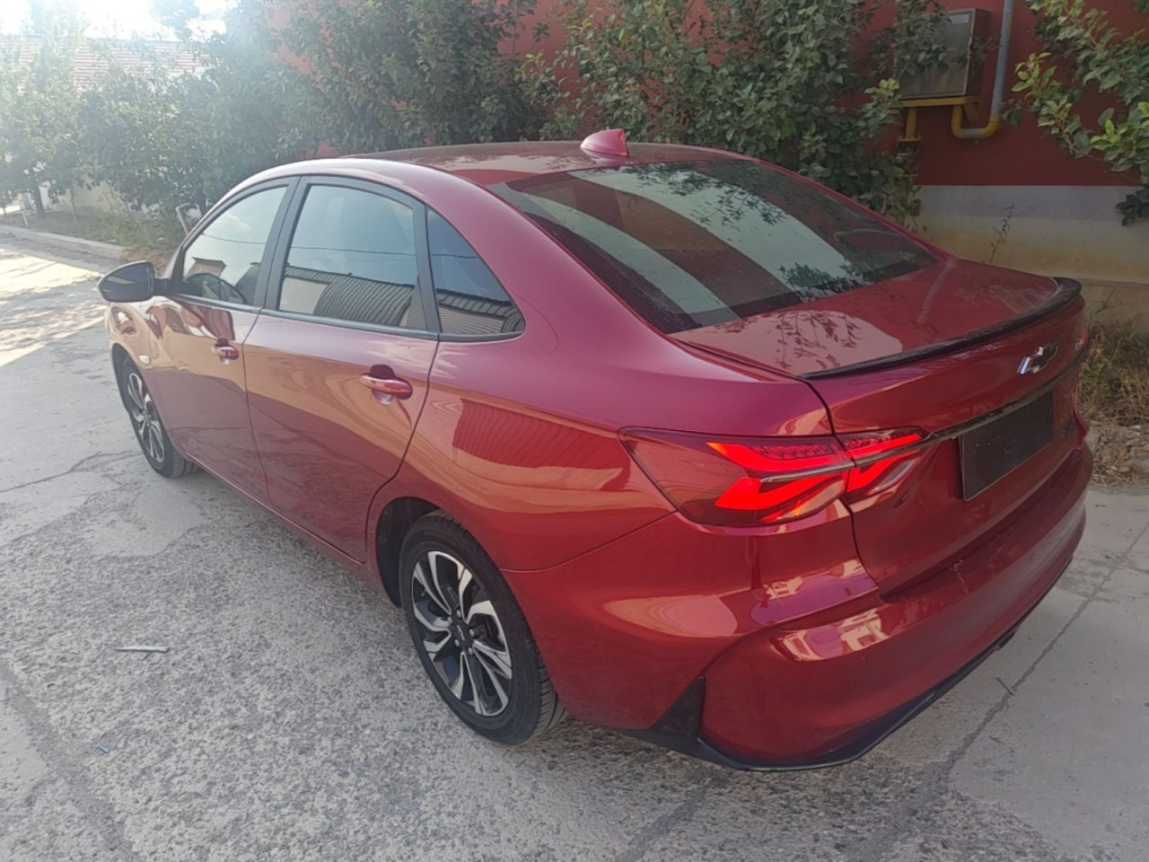 Cruze 2019 RS 330T AT China VI photo 4