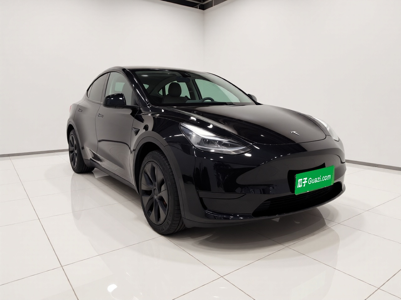 Model Y 2023 RWD photo 3