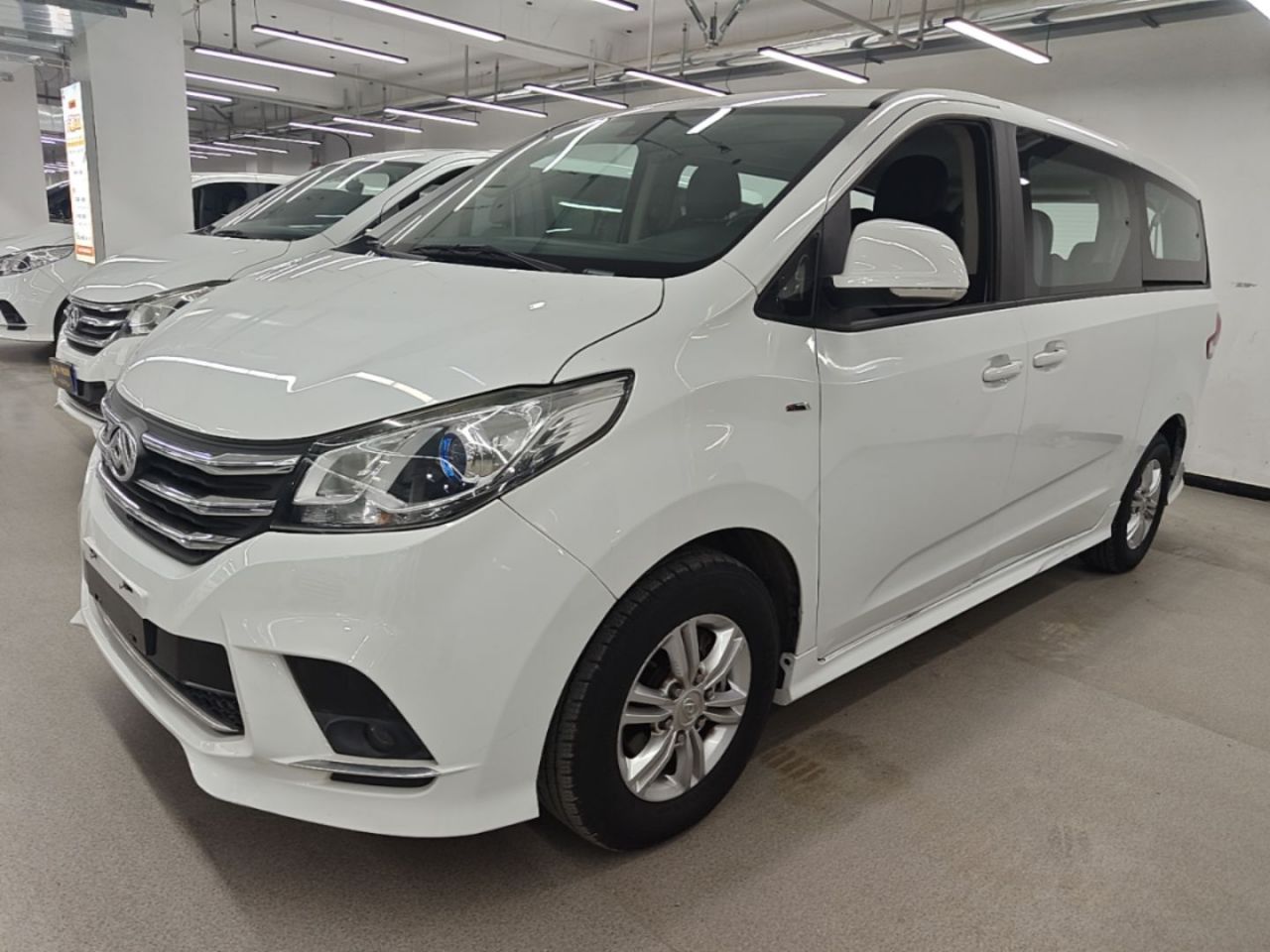MAXUS G10 2022 2.0T AT Smart Petrol 7-Seater