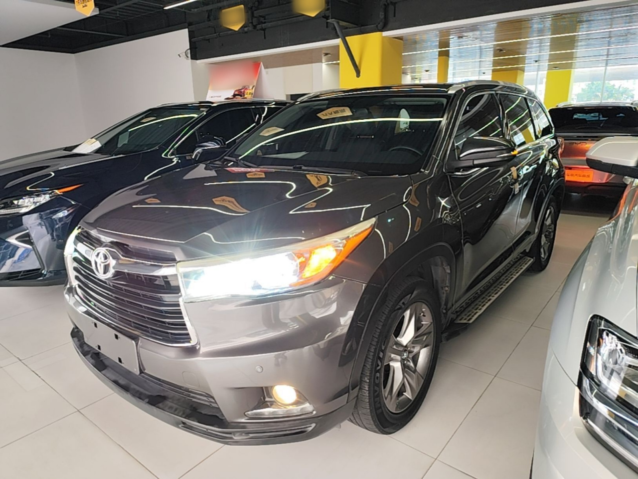 Highlander 2017 2.0T RWD Luxury 7-Seater