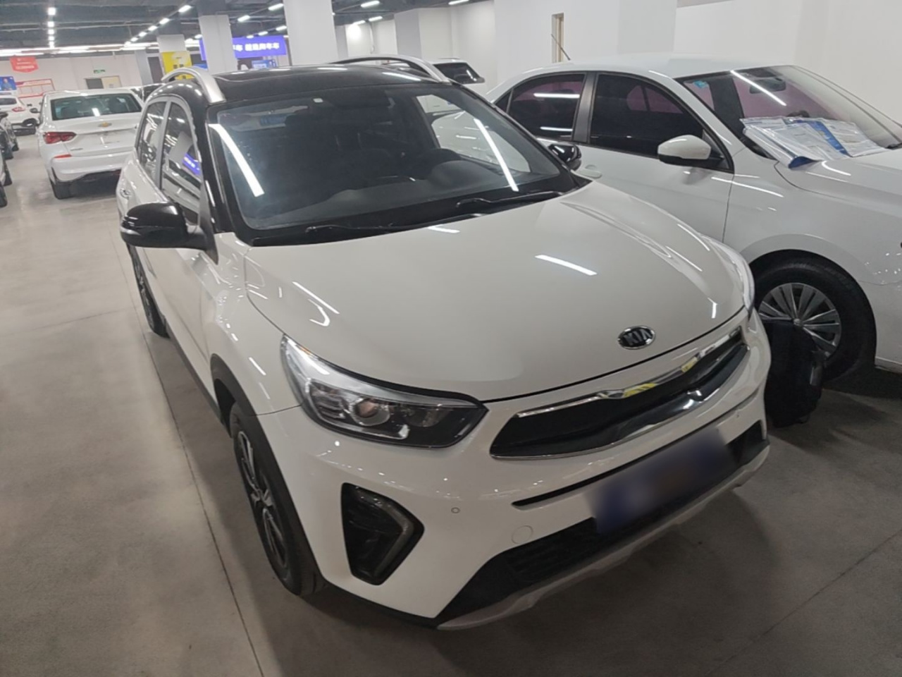 Stonic 2021 1.4L CVT photo 3