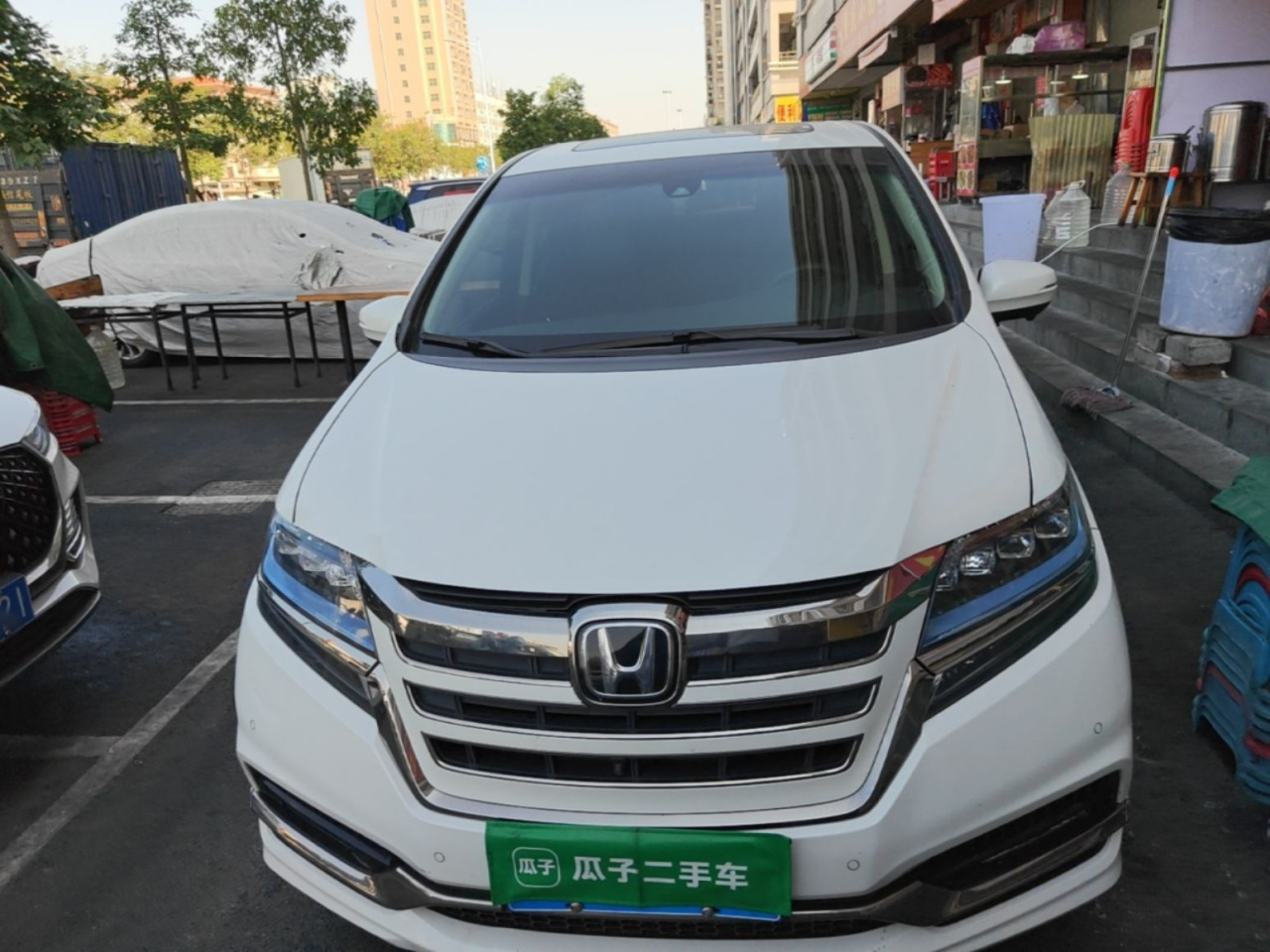 Elysion 2019 2.0L Hybrid Luxury photo 2