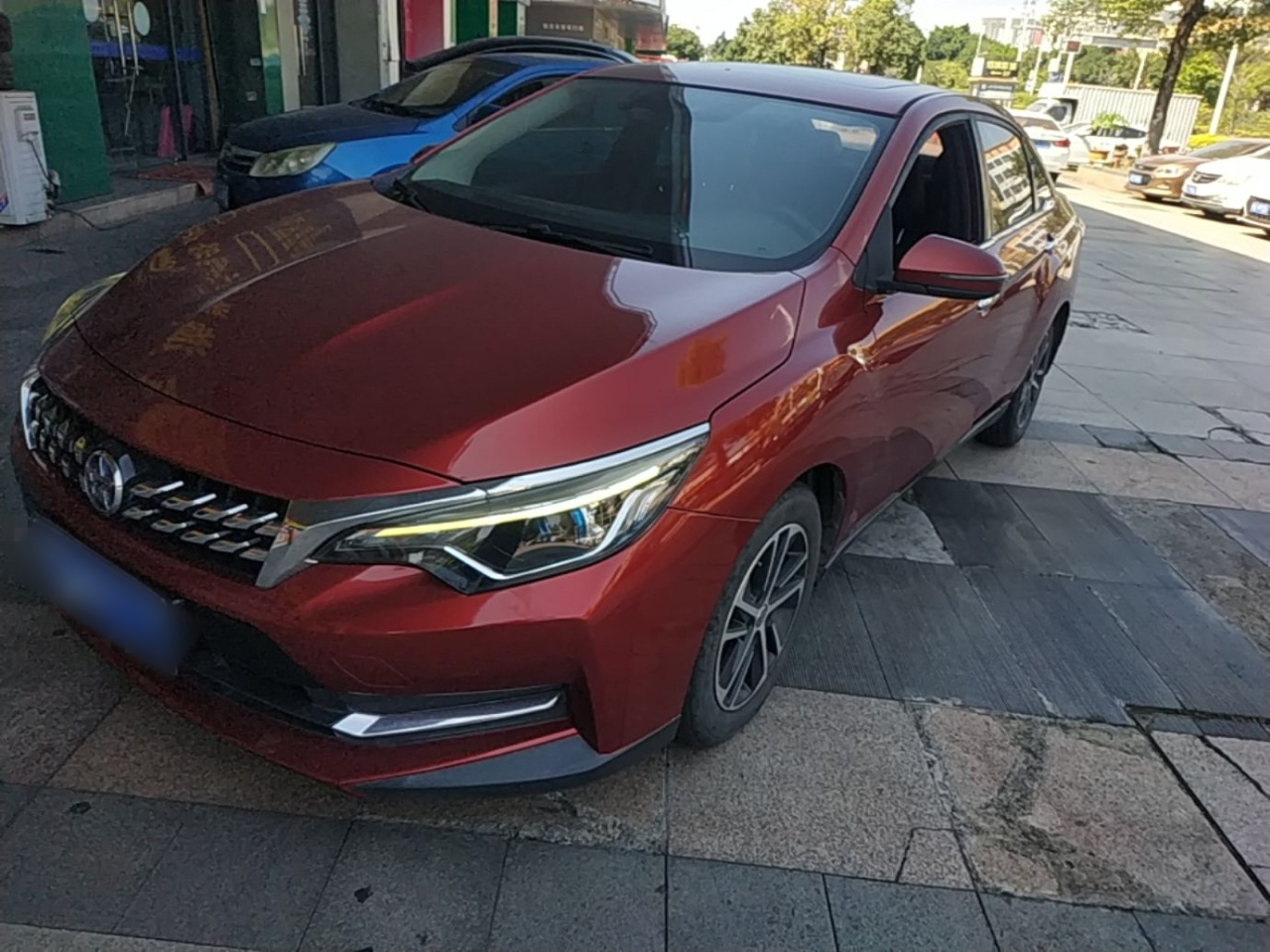 D60 2019 1.6L XL CVT Connected Elite