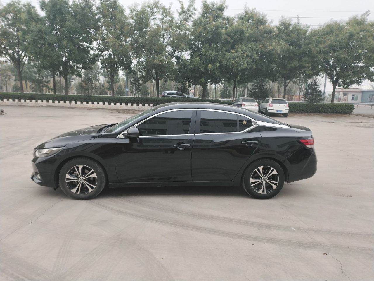 Sylphy 2020 1.6L XL CVT Enjoy photo 4