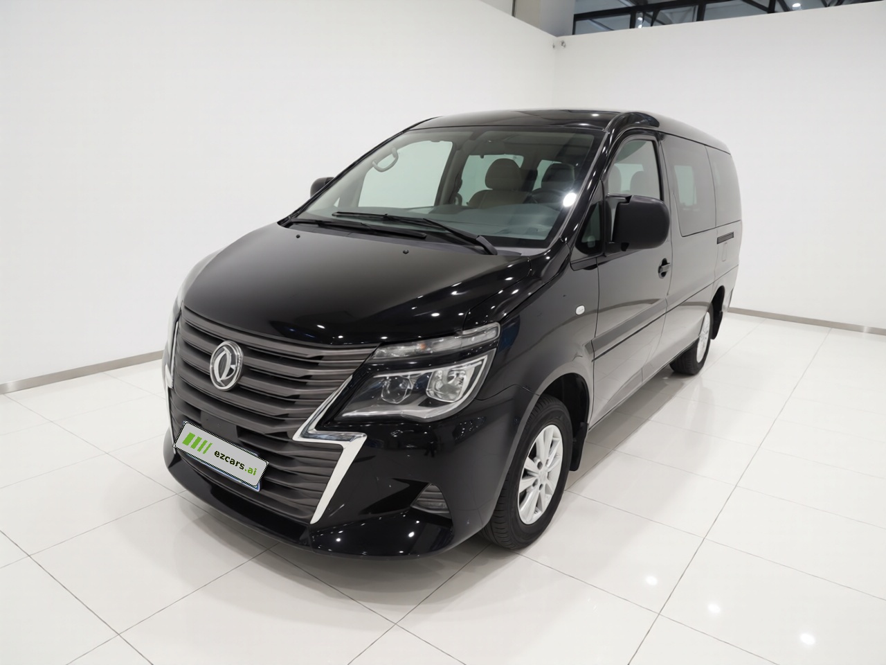 Lingzhi 2020 M5L 1.6L Luxury 7-Seater