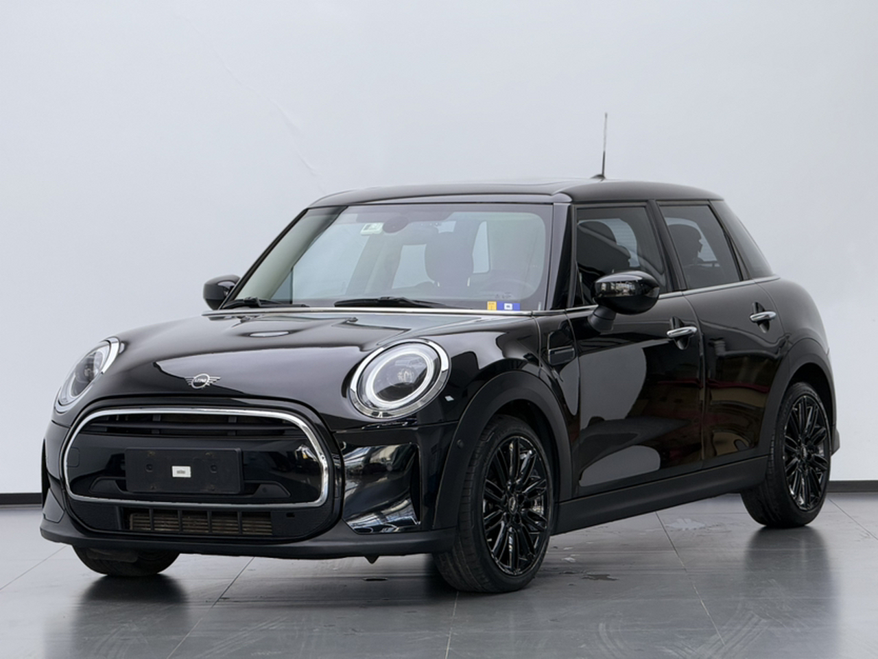 2022 Facelift 1.5T COOPER Classic 5-Door