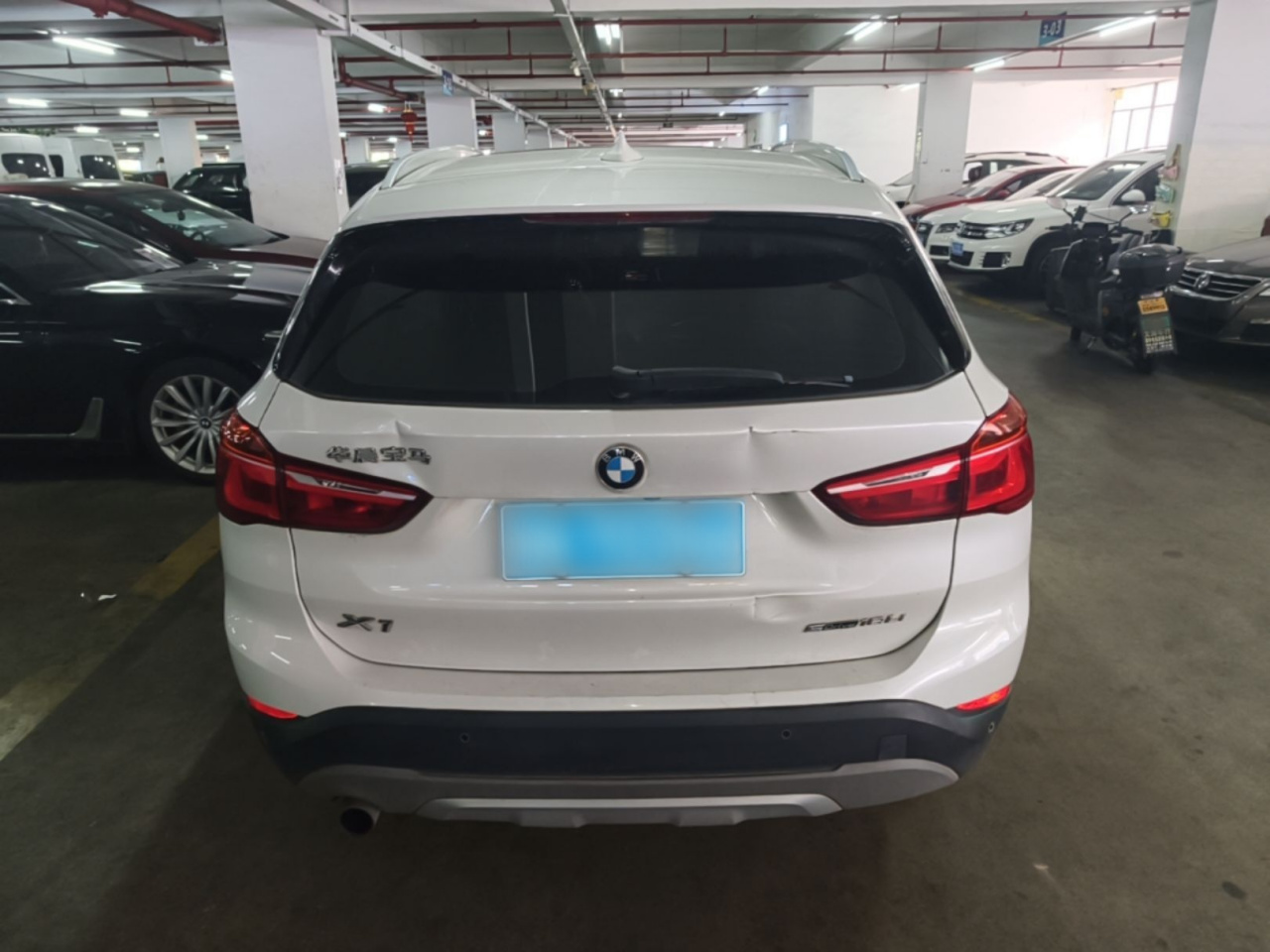 X1 2019 sDrive18Li Exclusive photo 5