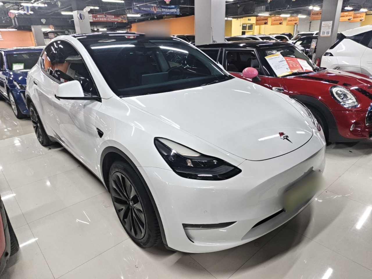 Model Y 2021 Standard Range RWD photo 3