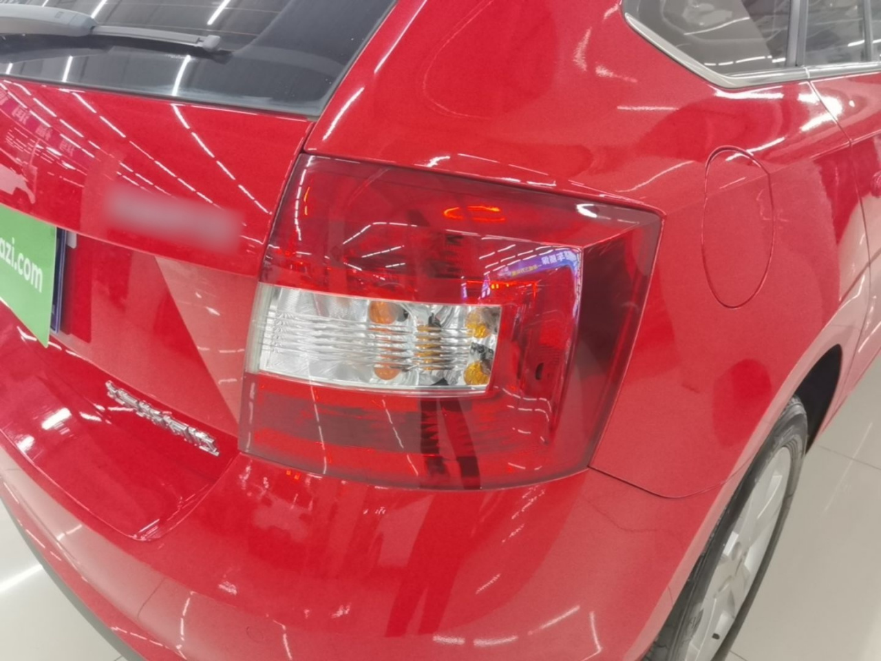 Rapid Spaceback 2018 1.6L AT Comfort photo 2