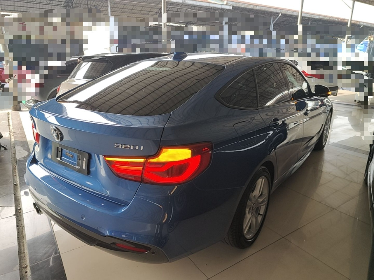 3 SeriesGT 2018 320i M Sport photo 4