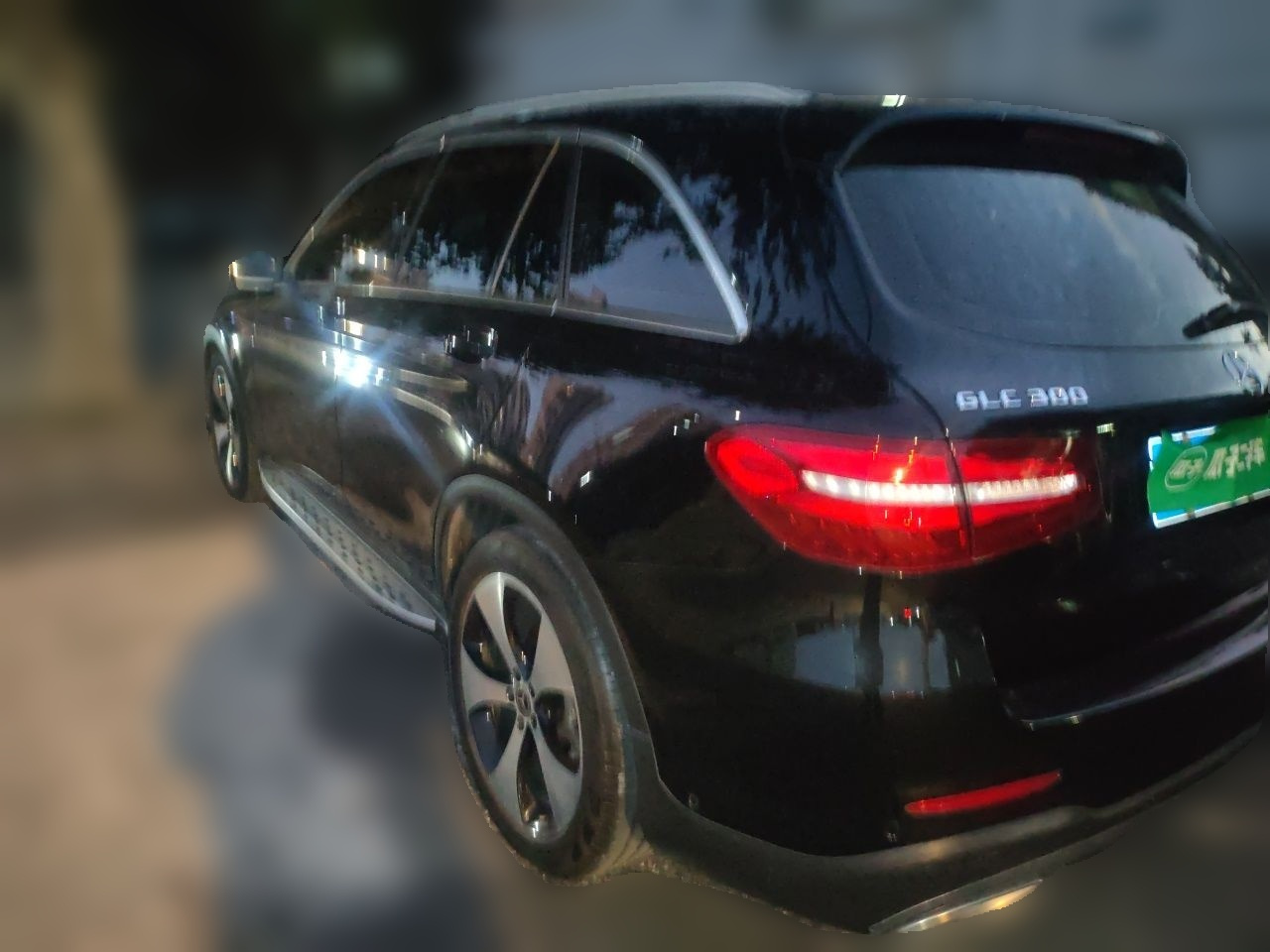 GLC 2018 GLC 300 4MATIC Dynamic photo 4
