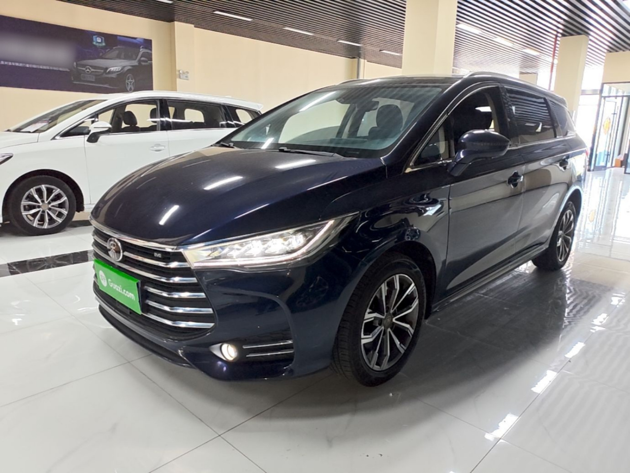 Song MAX 2019 1.5T AT Connected 6-Seater China VI