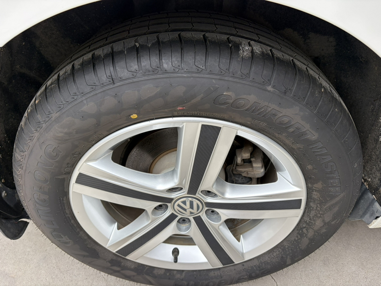 Lamando 2019 230TSI DSG China VI photo 2