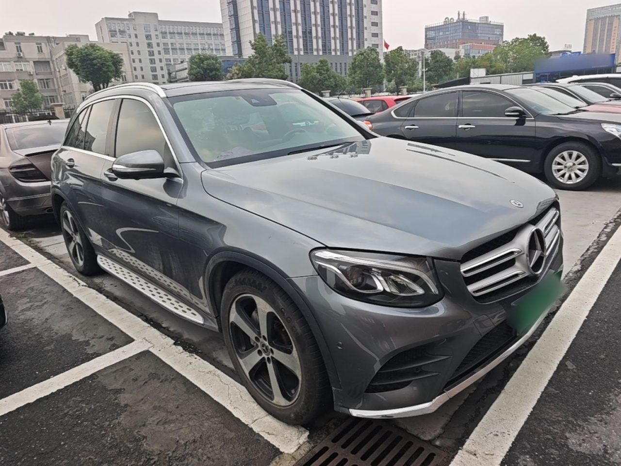 GLC 2018 GLC 260 4MATIC Luxury photo 3