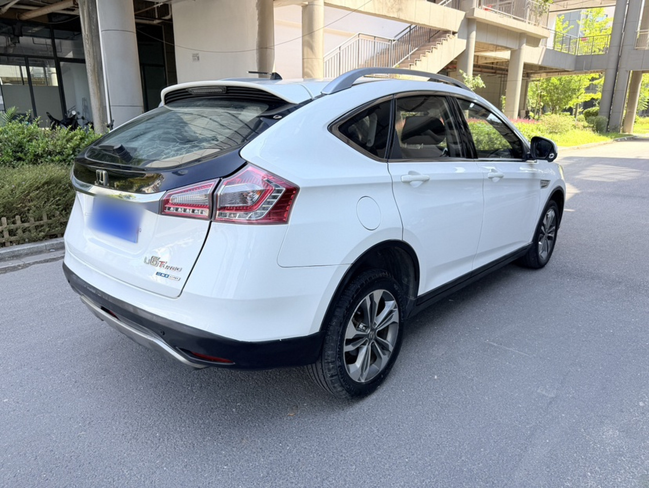 Luxgen 6 SUV 2016 1.8T Smart Premium photo 4