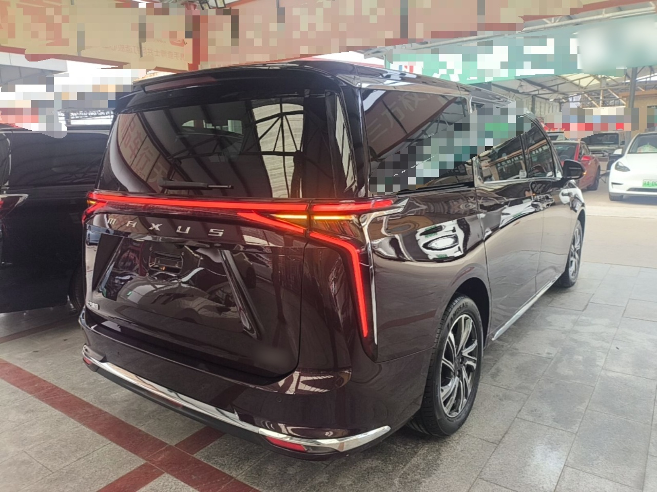 MAXUS G90 2022 2.0T 7-Seater photo 4