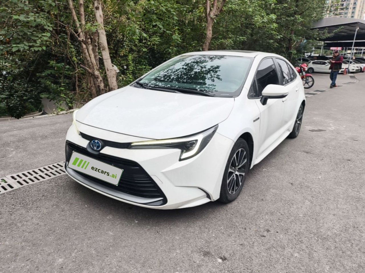 Levin 2023 Smart Hybrid 1.8L Luxury