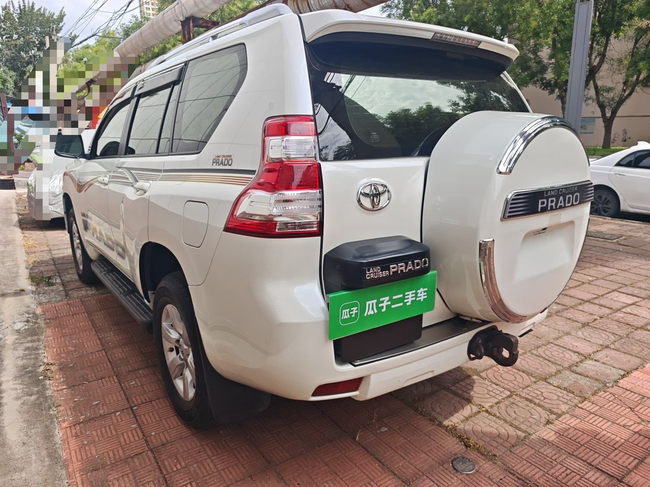 Land Cruiser Parallel Import 4.0 AT 7-Seater photo 4