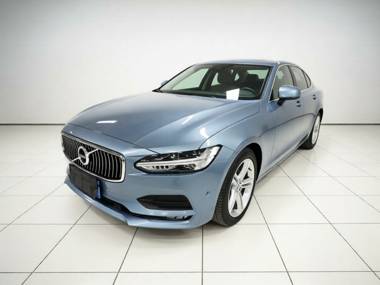 S90 2018 T4