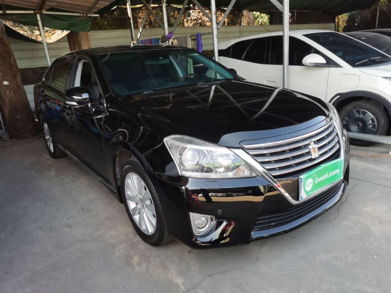 Crown 2012 2.5L Royal photo 3