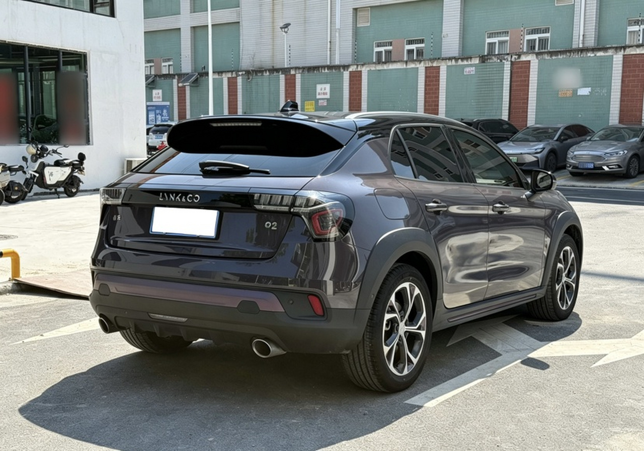 02 2019 2.0T AT RWD China VI photo 3