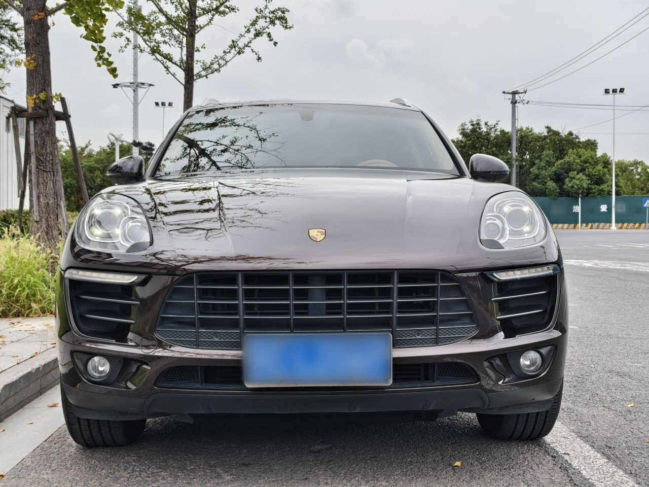 2014 Macan 2.0T photo 2
