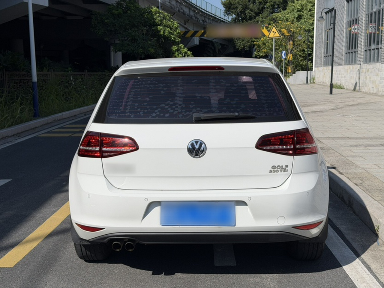 Golf 2017 230TSI AT Comfort Anniversary Edition photo 5