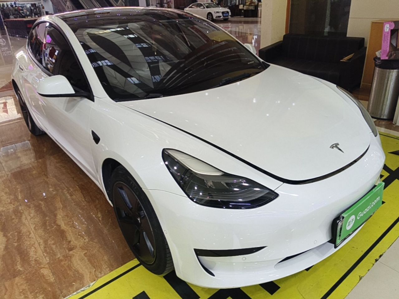 Model 3 2022 RWD photo 3