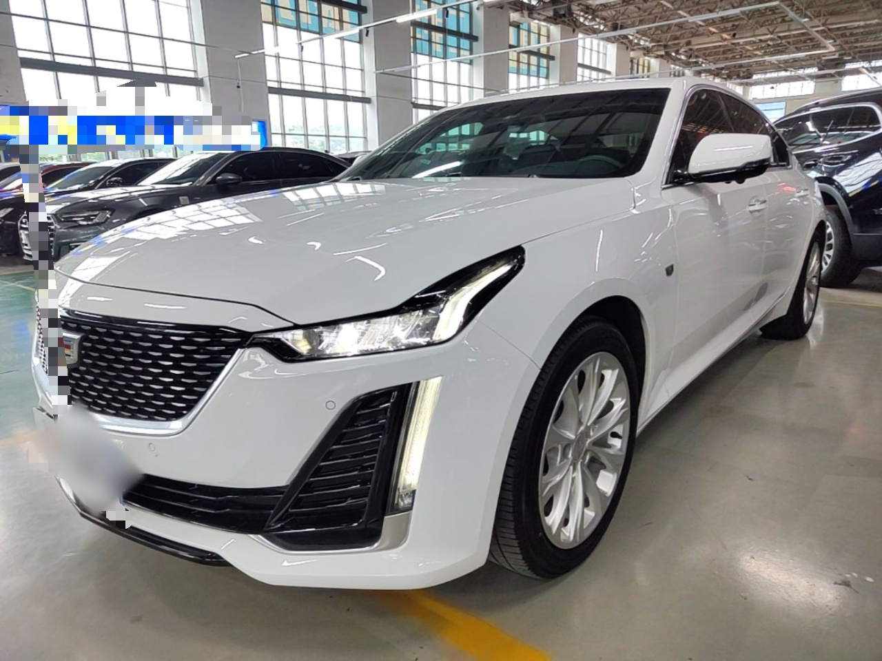 CT5 2022 28T Luxury