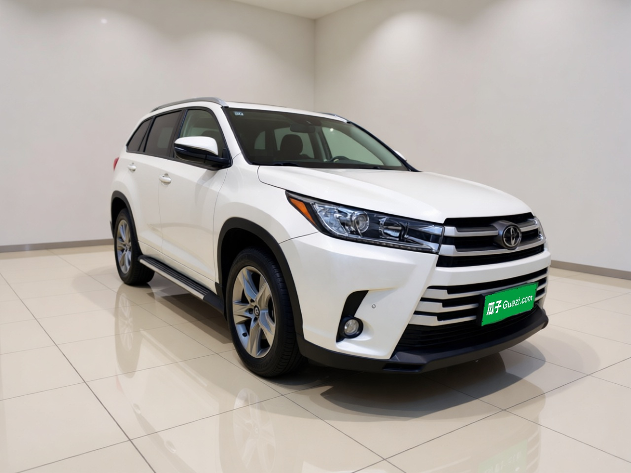 Highlander 2018 2.0T AWD Luxury 7-Seater China VI photo 3