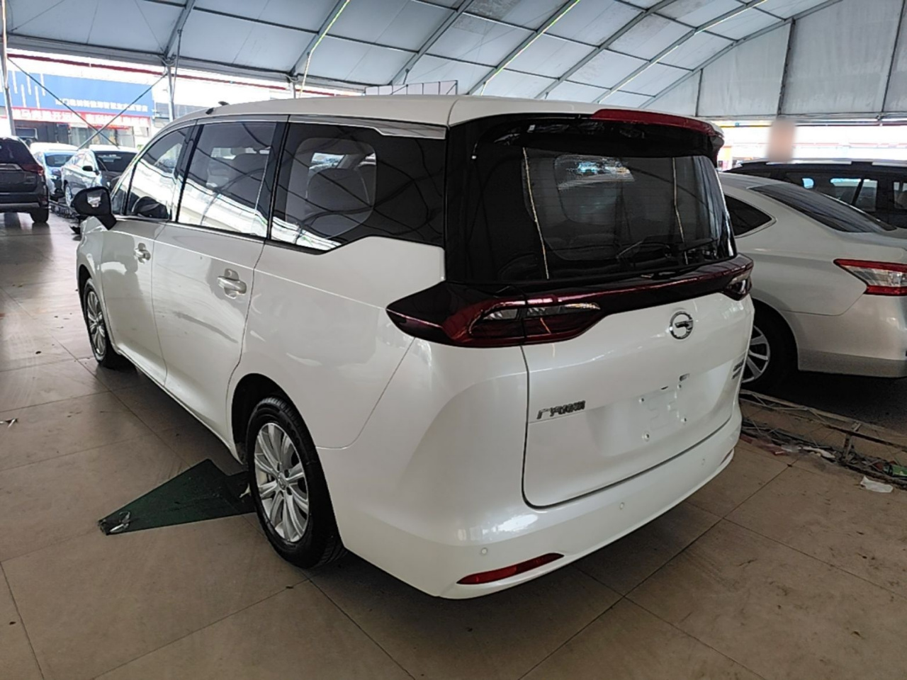 GAC Trumpchi M6 2019 270T AT Luxury 7-Seater China V photo 4