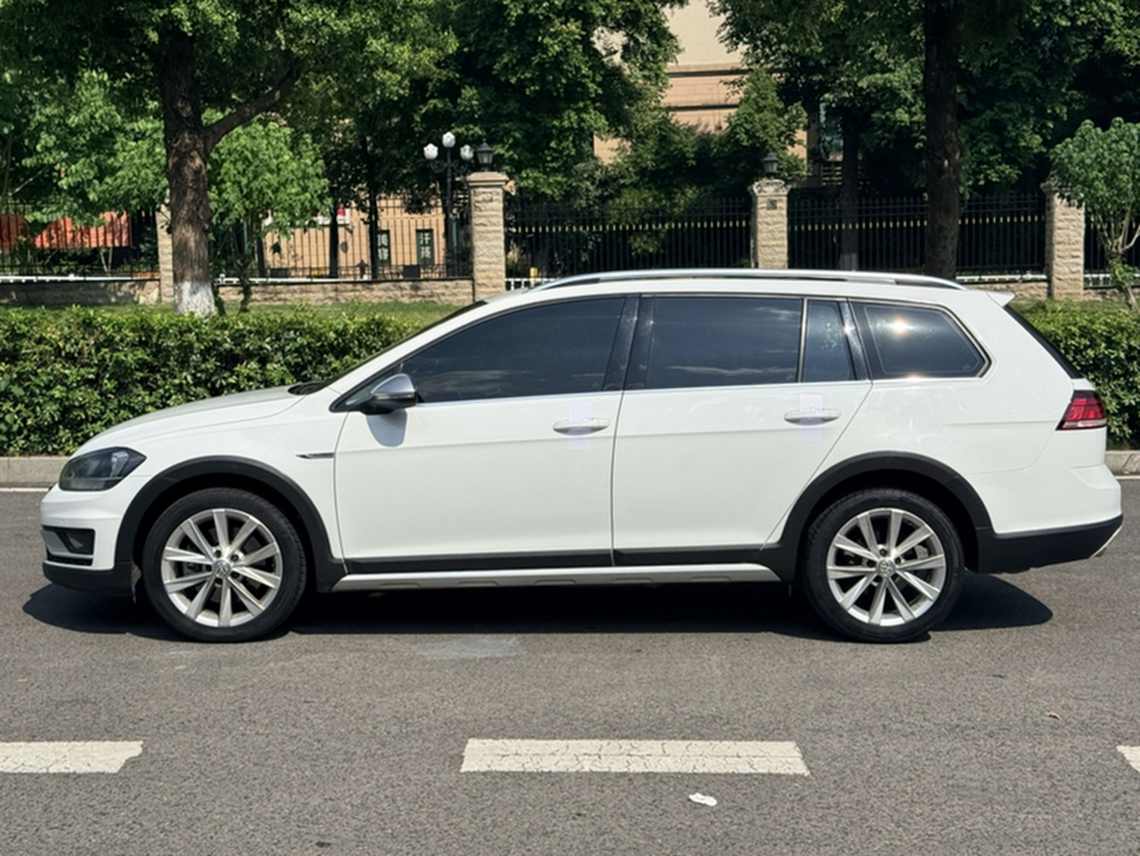 Golf Imported 2019 1.8TSI Wagon photo 2