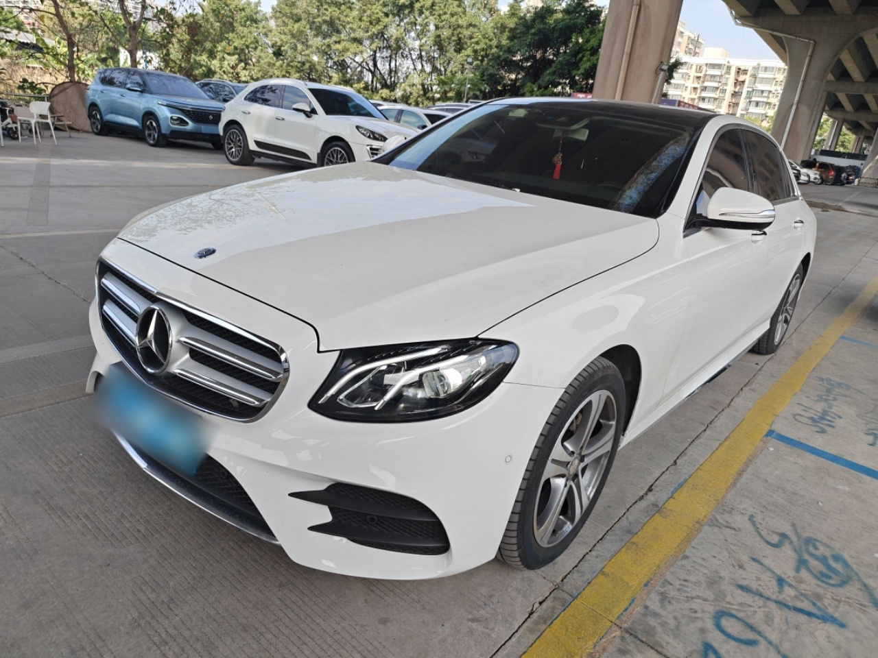 E-Class 2016 E 200 L Sport