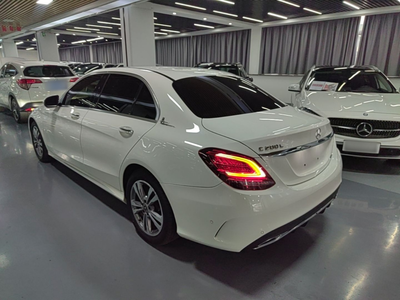 C-Class 2020 Facelift C 200 L Fashion Sport photo 4