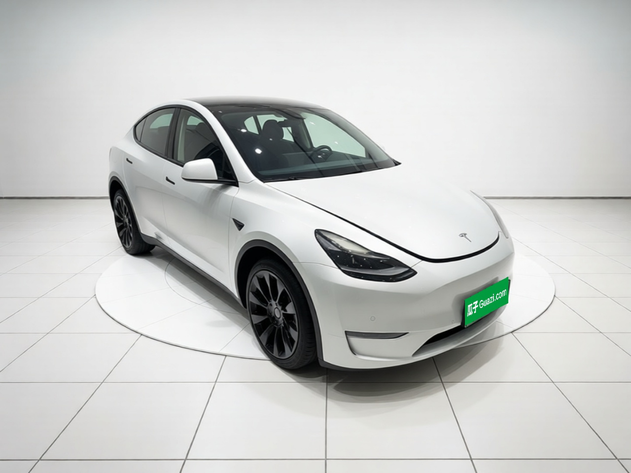 Model Y 2021 Long Range AWD photo 3