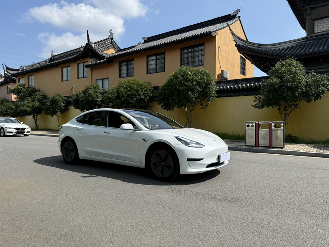Model 3 2019 Standard Range RWD Upgraded photo 4