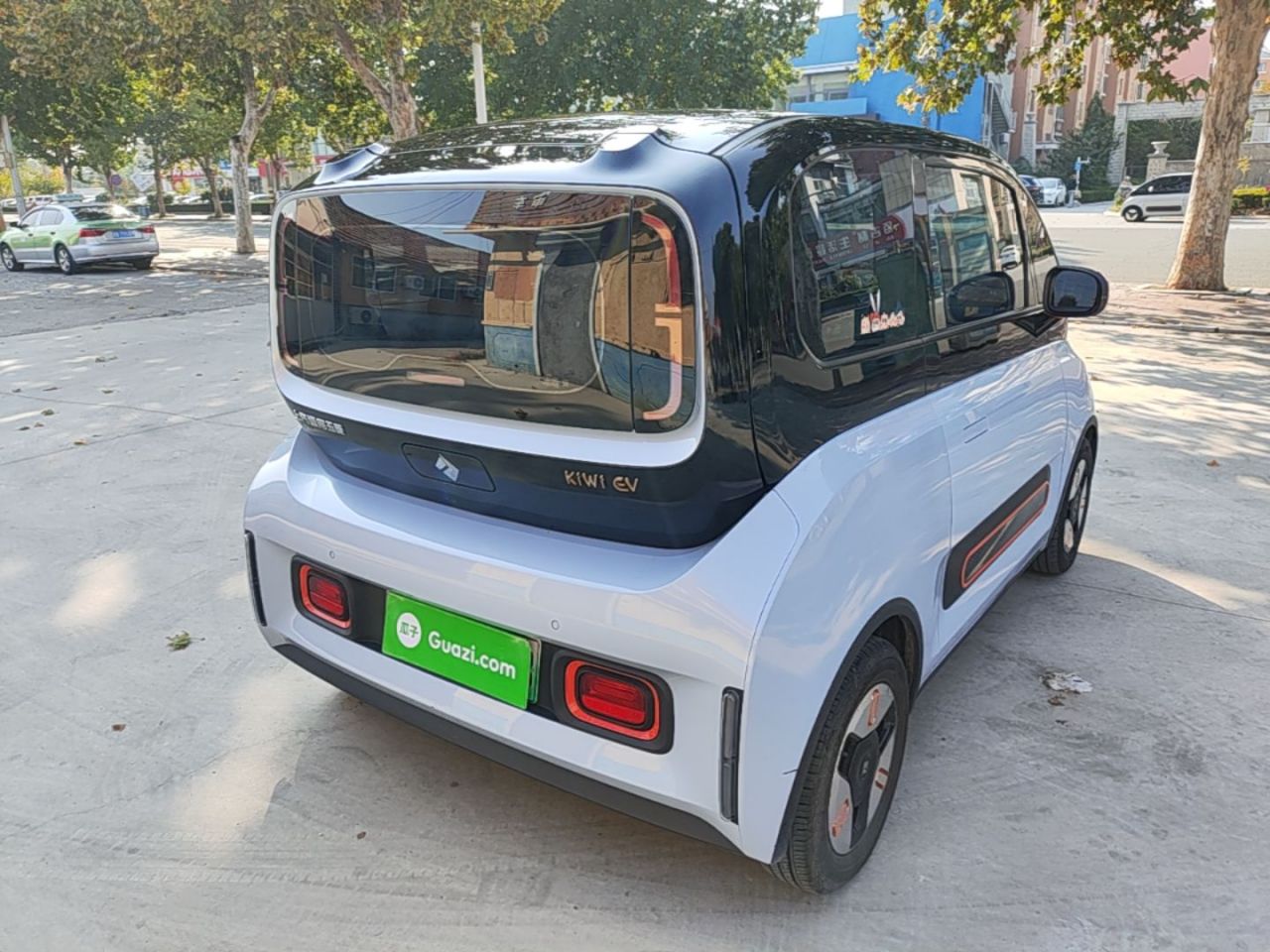 KiWi EV 2022 NCM photo 4