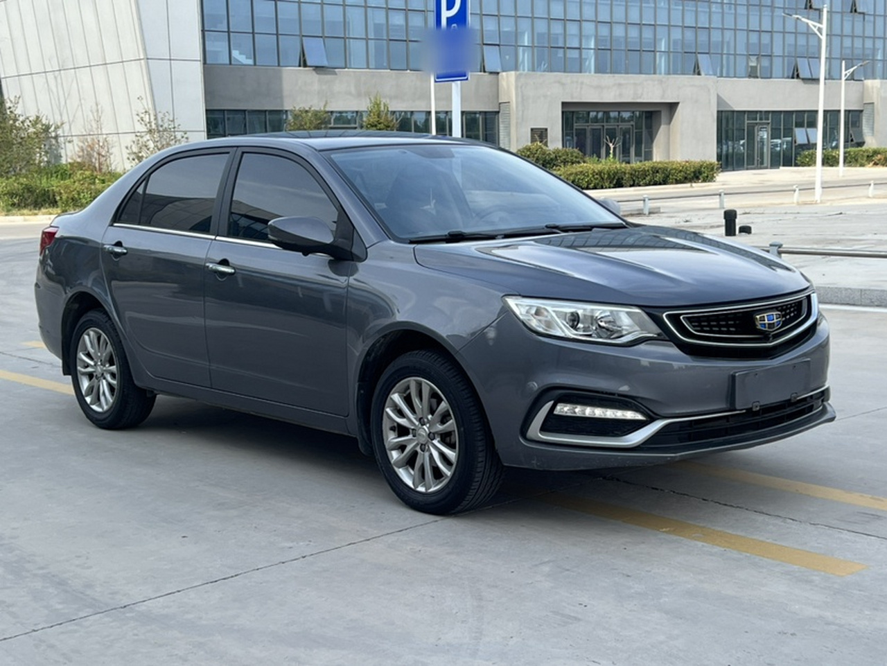 Vision 2019 Upgraded 1.5L MT Luxury China V photo 3
