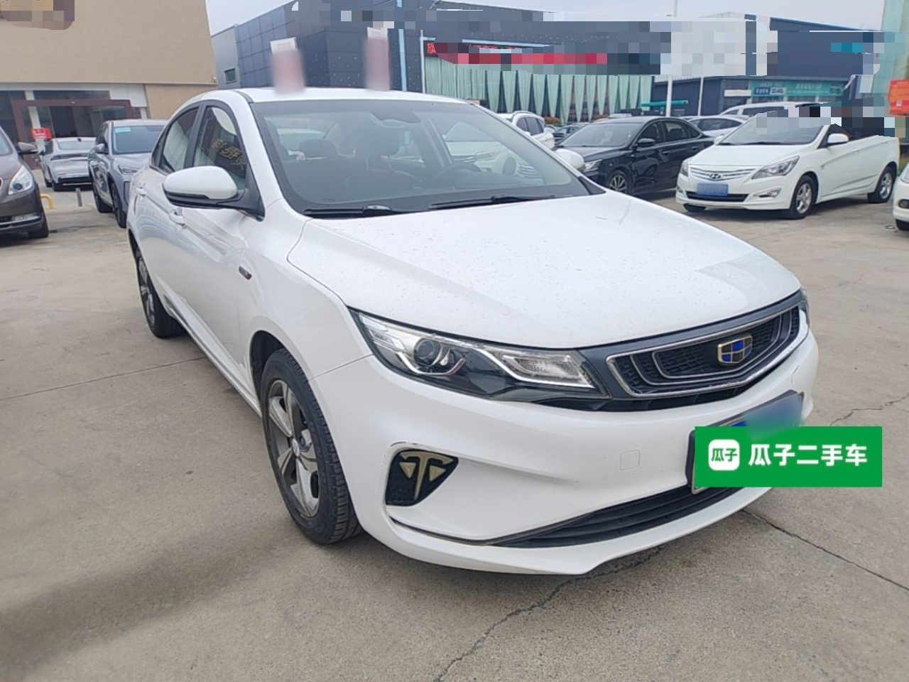 Emgrand GL 2018 1.4T DCT Elite Connected photo 3