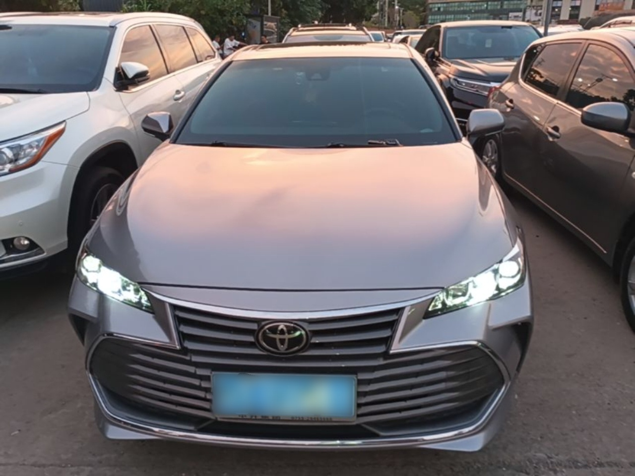 Avalon 2019 2.0L Luxury China VI photo 2