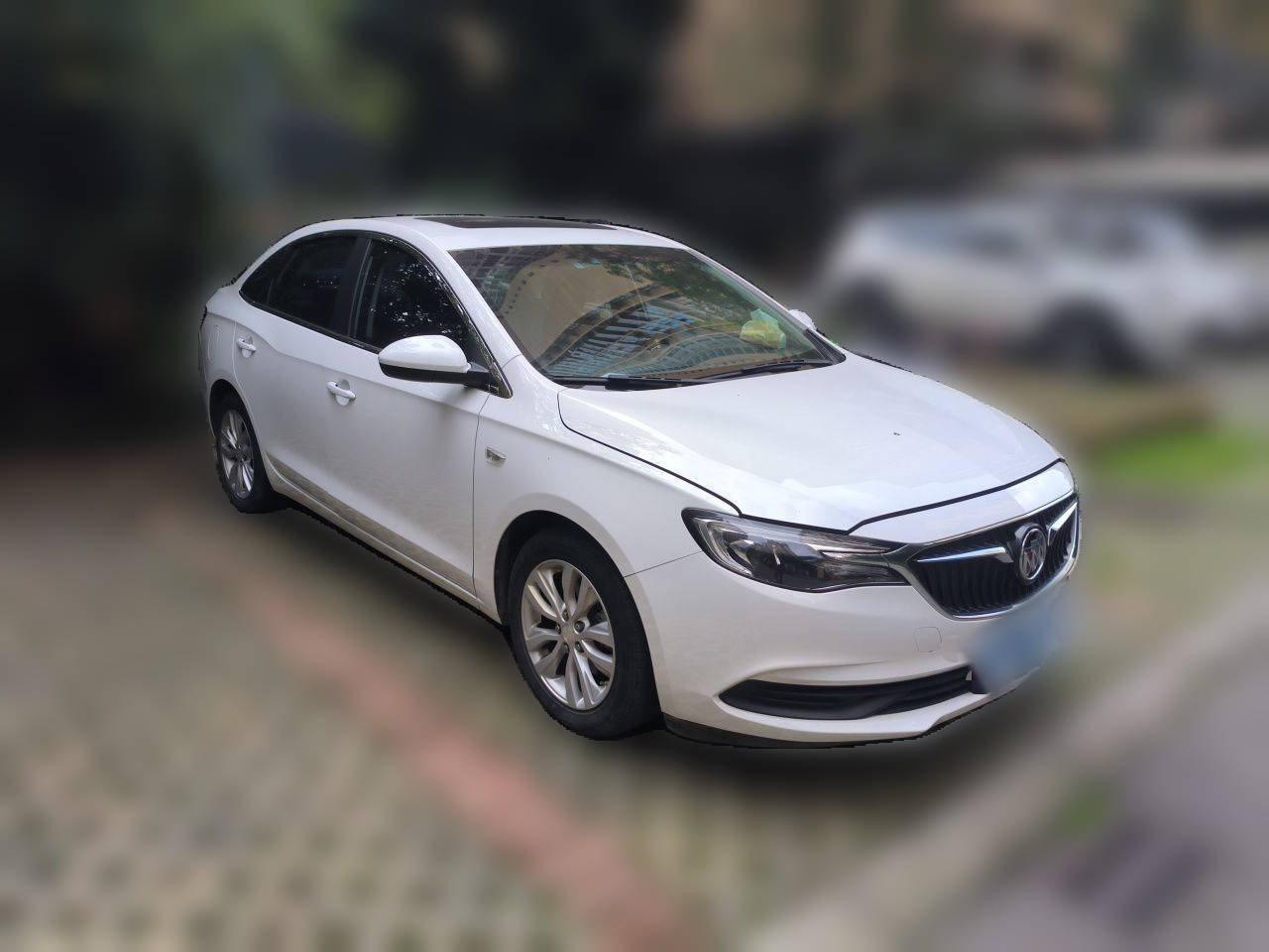 Excelle 2021 Facelift Classic 1.5L AT Elite photo 3